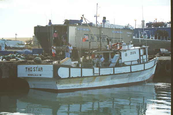 shkboat.JPG (24381 bytes)